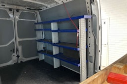 Valkoinen Renault Master 2021 kuva 25.