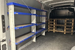 Valkoinen Renault Master 2021 kuva 27.