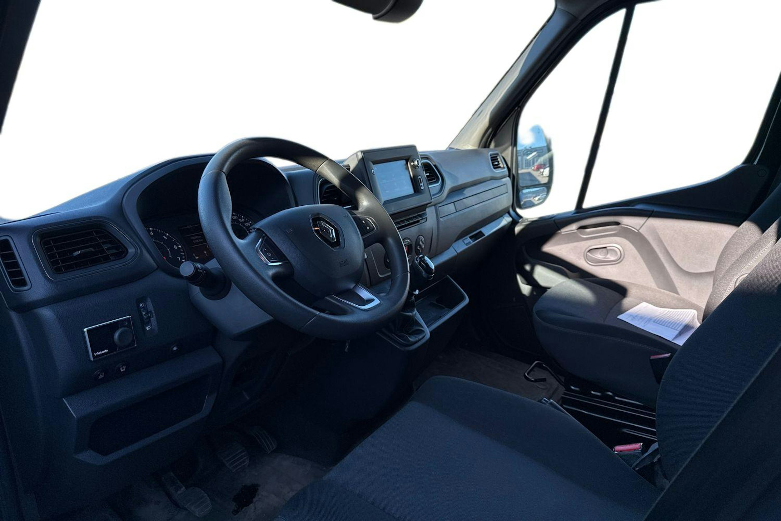musta Renault Master 2021 kuva 3.