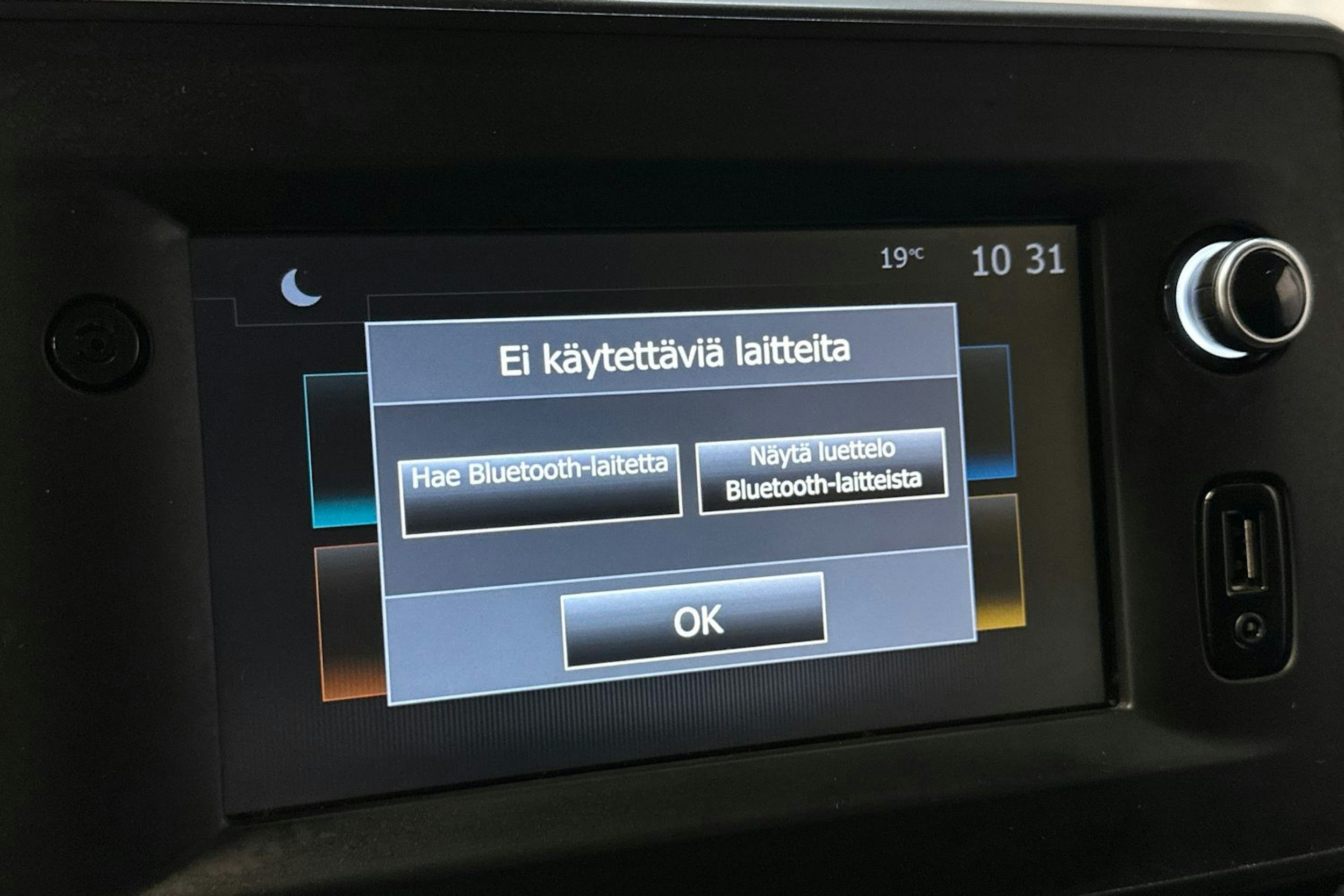 valkoinen Renault Master 2021 kuva 23.