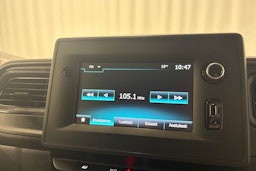 valkoinen Renault Master 2022 kuva 21.