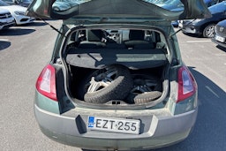 vihreä Renault Megane 2003 kuva 16.