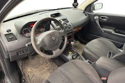harmaa Renault Megane 2005 kuva 8.