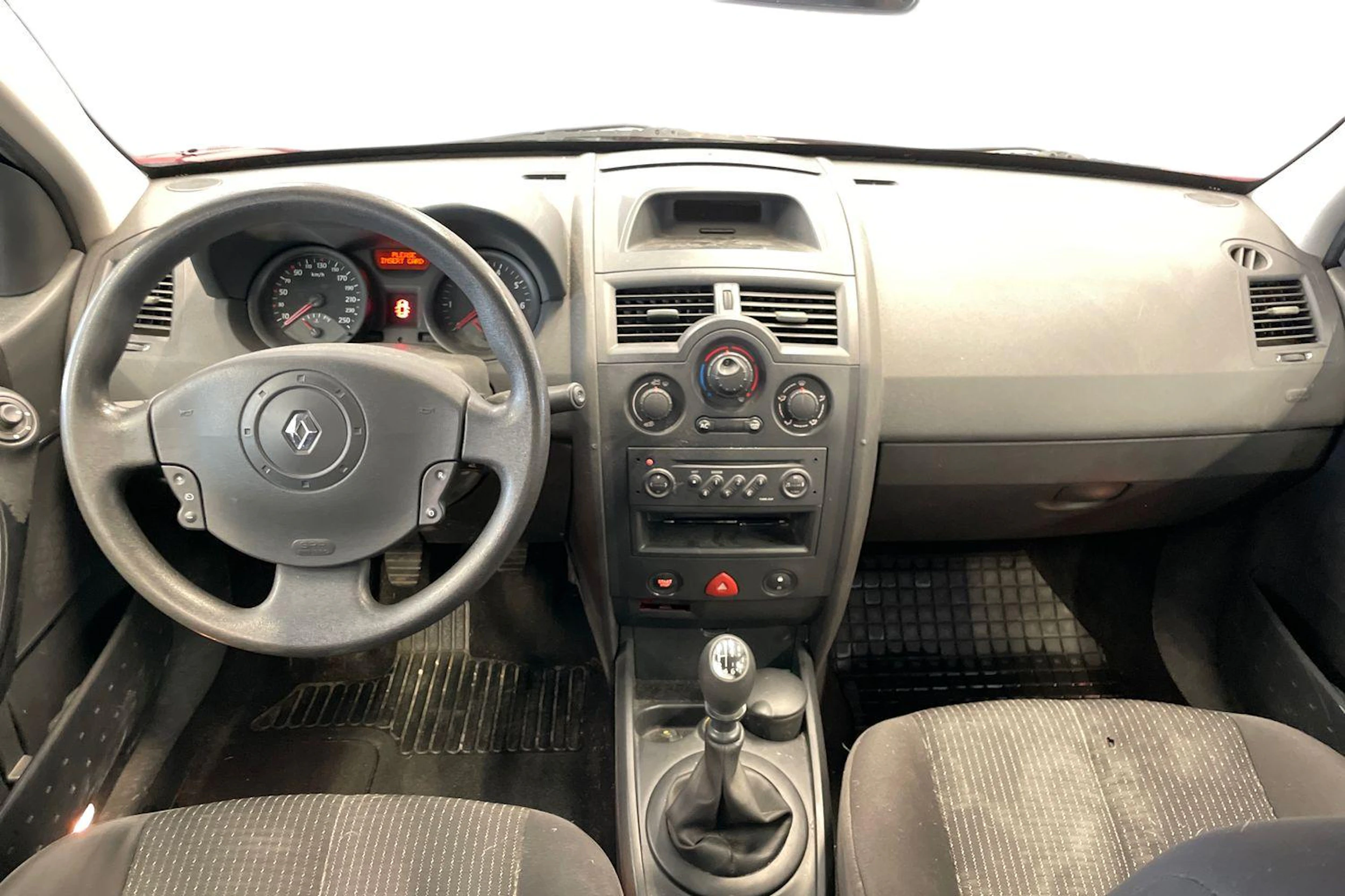 Punainen Renault MEGANE 2005 kuva 7.