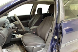 sininen Renault Megane 2005 kuva 6.
