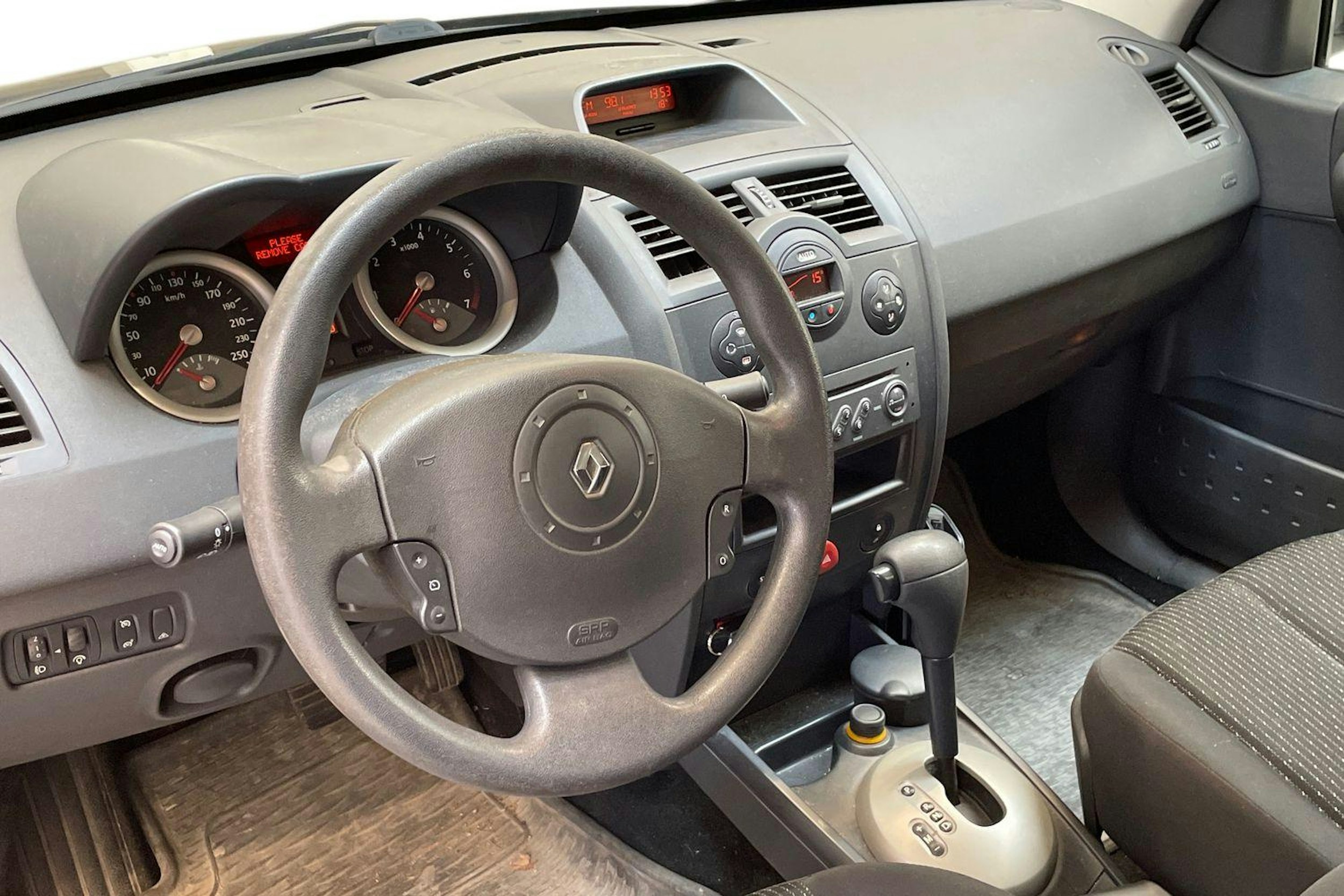 sininen Renault Megane 2005 kuva 7.