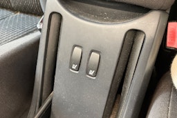 sininen Renault Megane 2005 kuva 27.