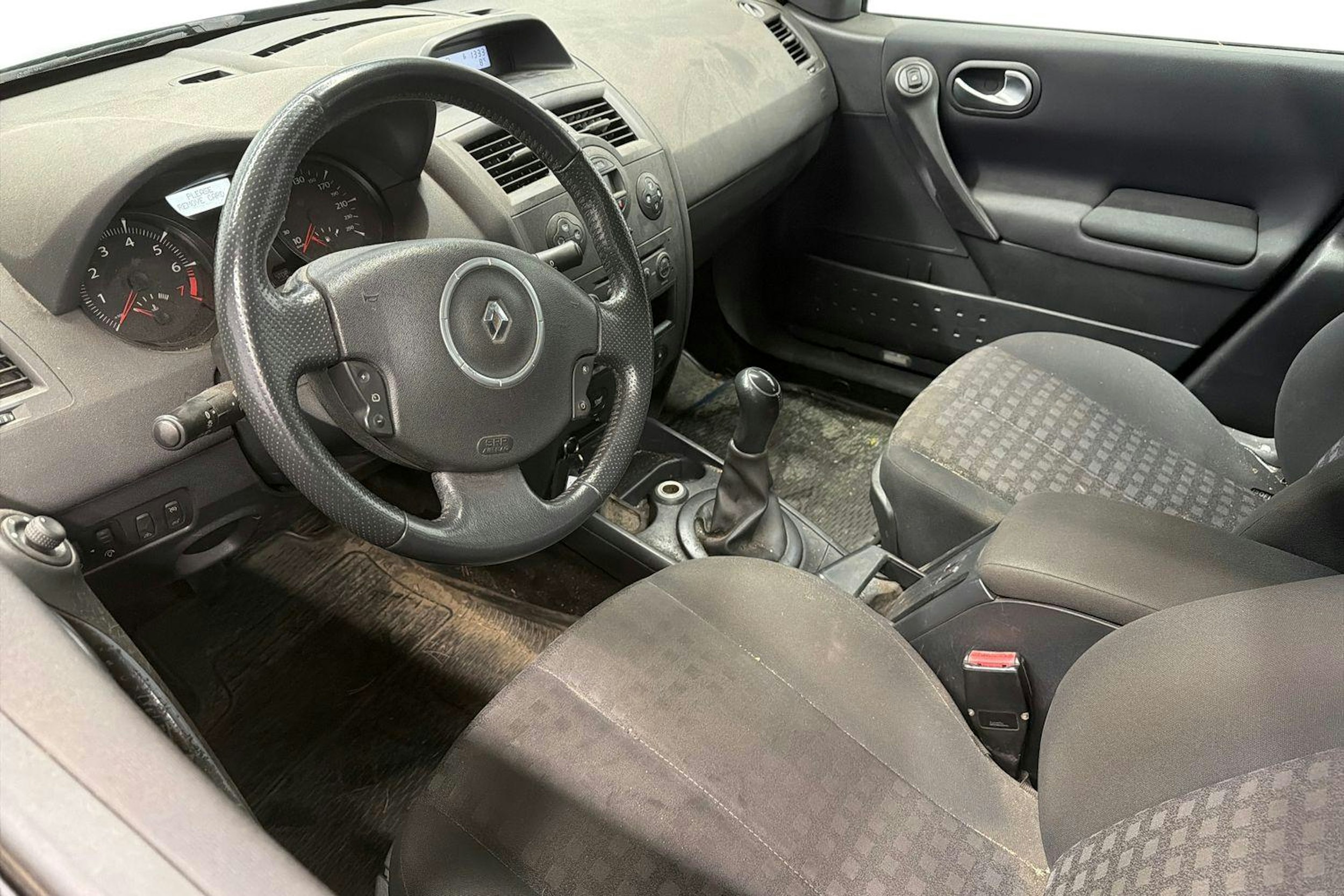 musta Renault Megane 2006 kuva 6.