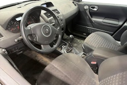 musta Renault Megane 2006 kuva 6.