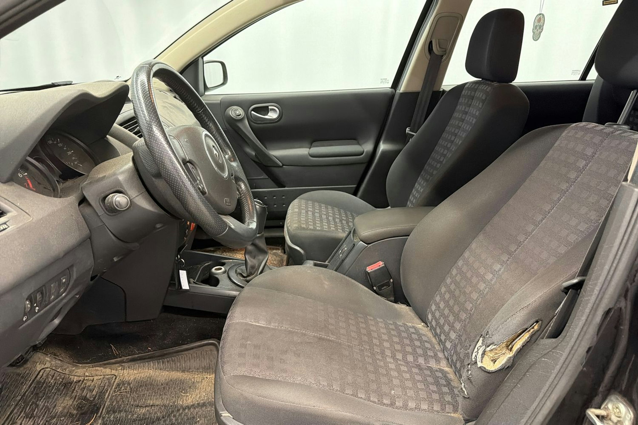 musta Renault Megane 2006 kuva 21.