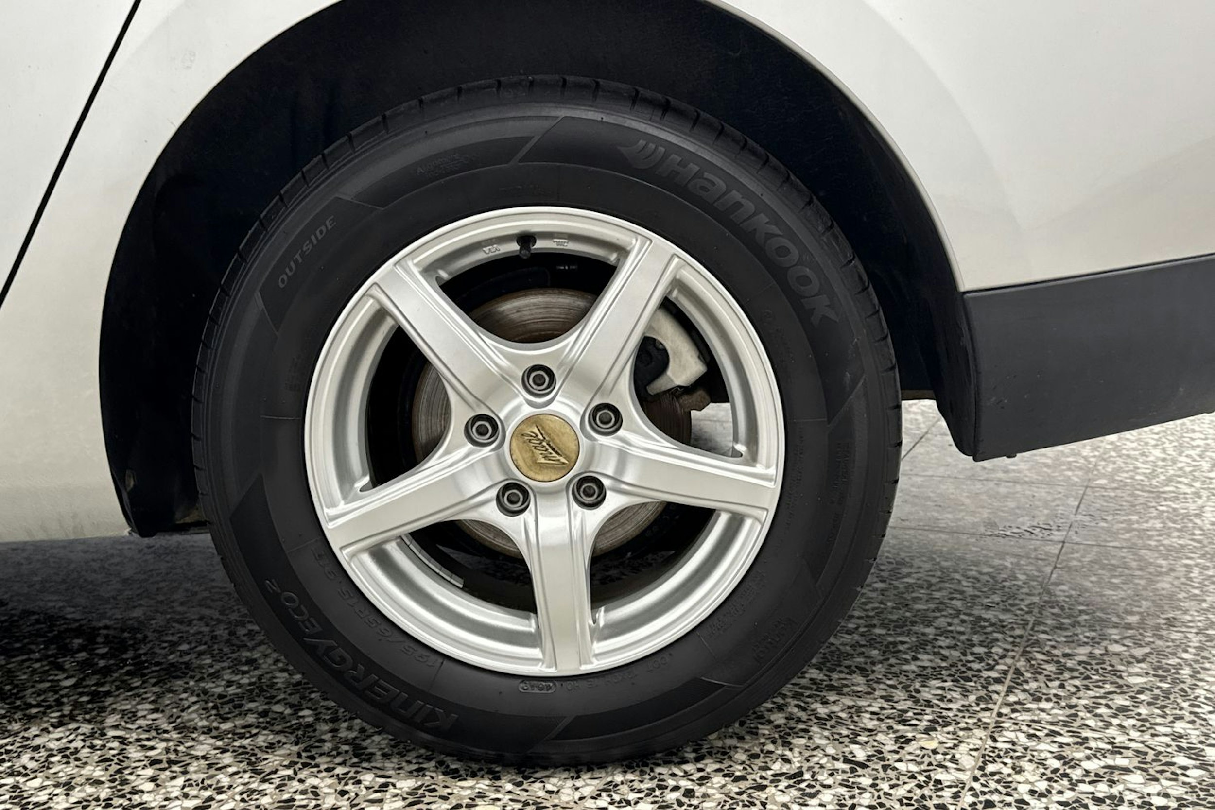 Harmaa Renault MEGANE 2011 kuva 28.
