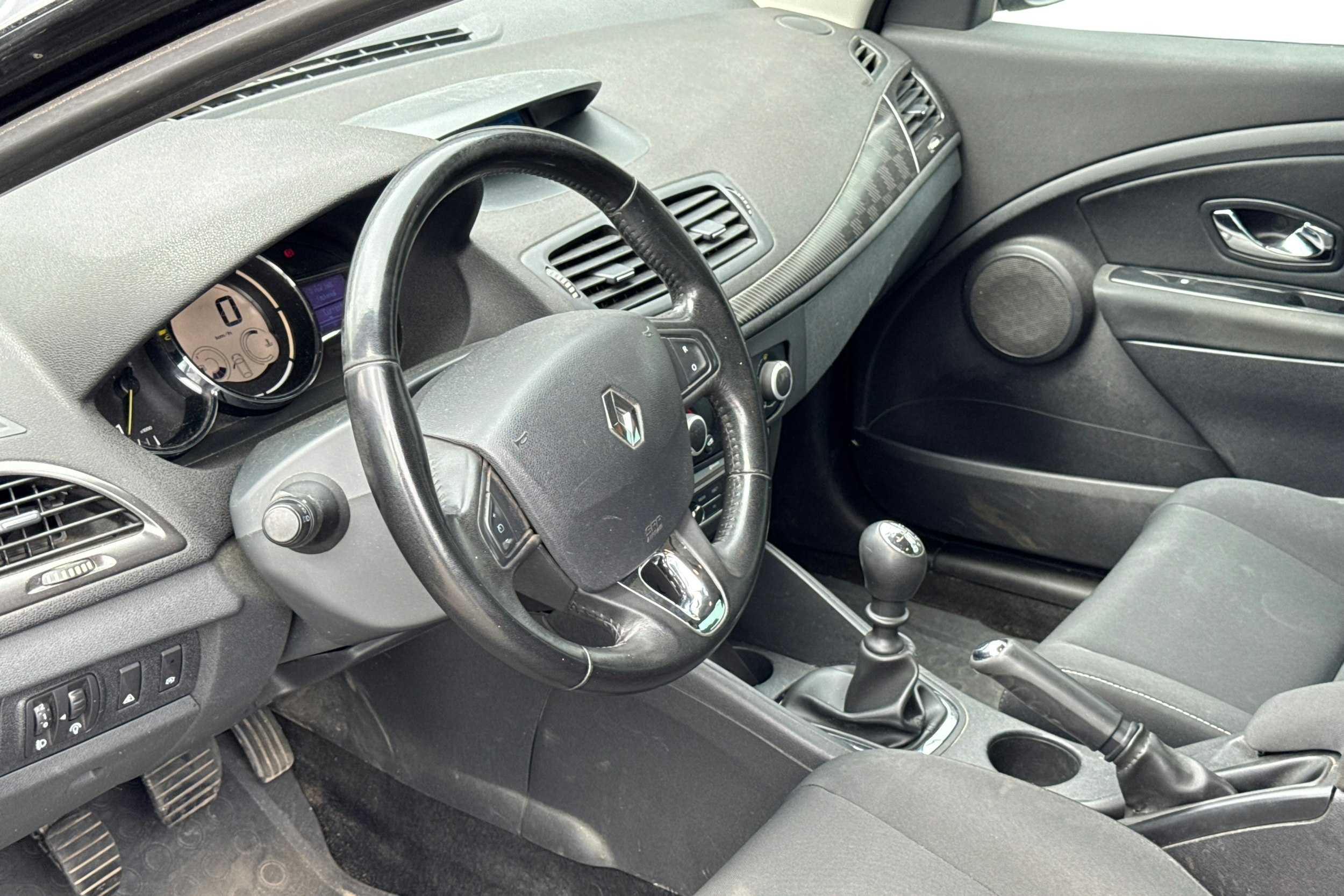 musta Renault Megane 2013 kuva 3.