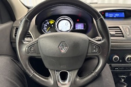 musta Renault Megane 2013 kuva 14.