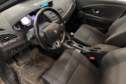 ruskea (beige) Renault Megane 2013 kuva 3.