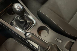 ruskea (beige) Renault Megane 2013 kuva 21.