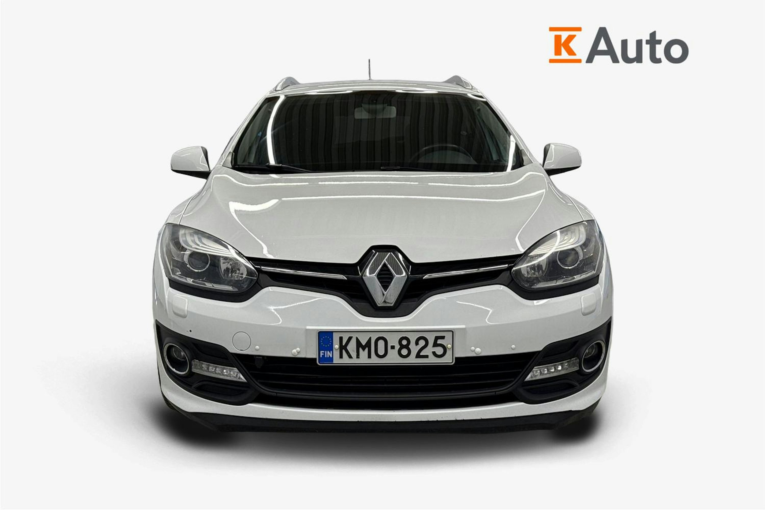 Valkoinen Renault MEGANE 2014 kuva 5.
