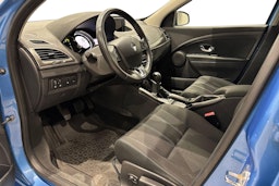 sininen Renault Megane 2014 kuva 7.