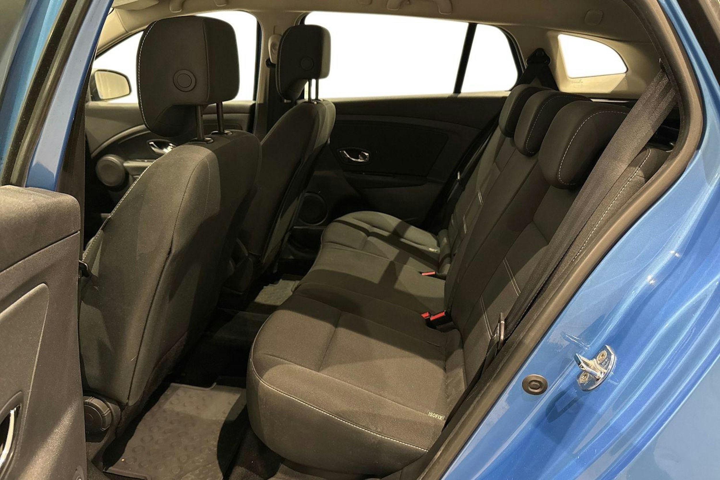 sininen Renault Megane 2014 kuva 10.