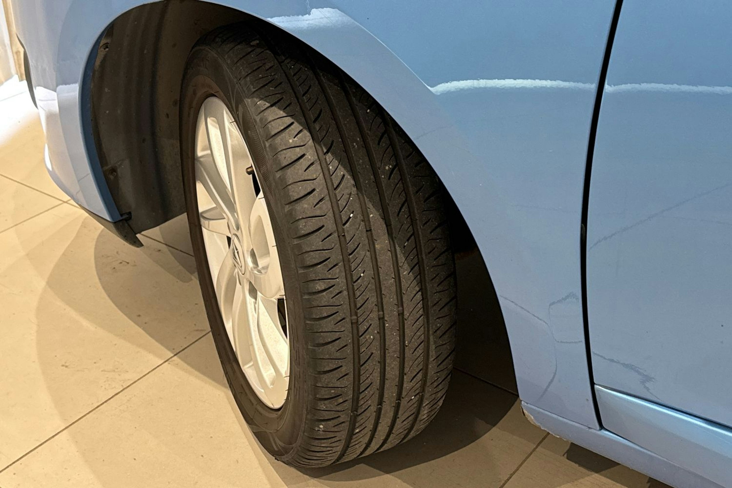 sininen Renault Megane 2014 kuva 13.