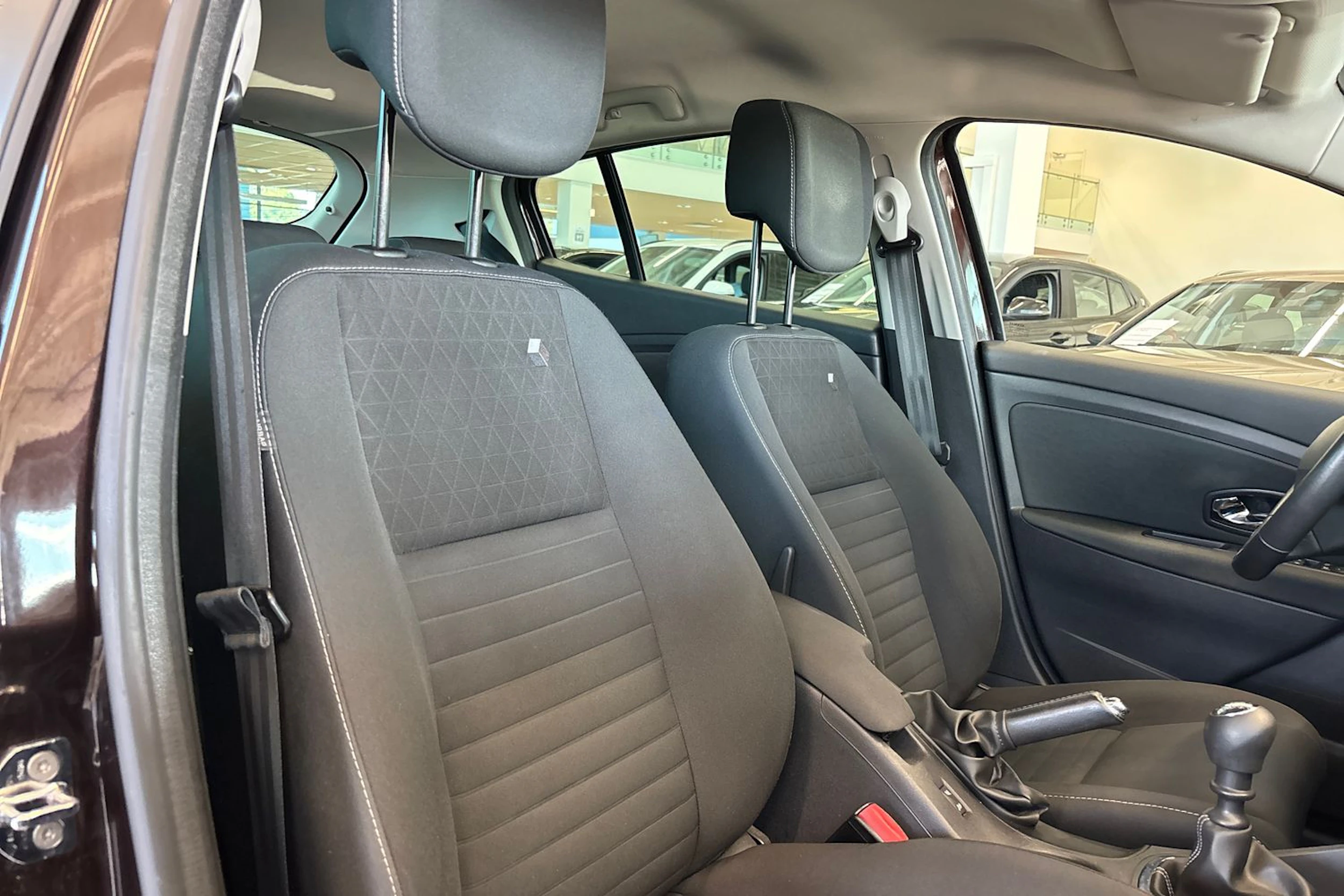 Ruskea (beige) Renault MEGANE 2015 kuva 18.
