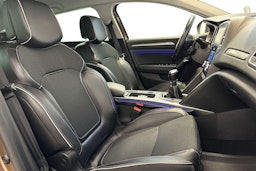 ruskea (beige) Renault Megane 2016 kuva 10.