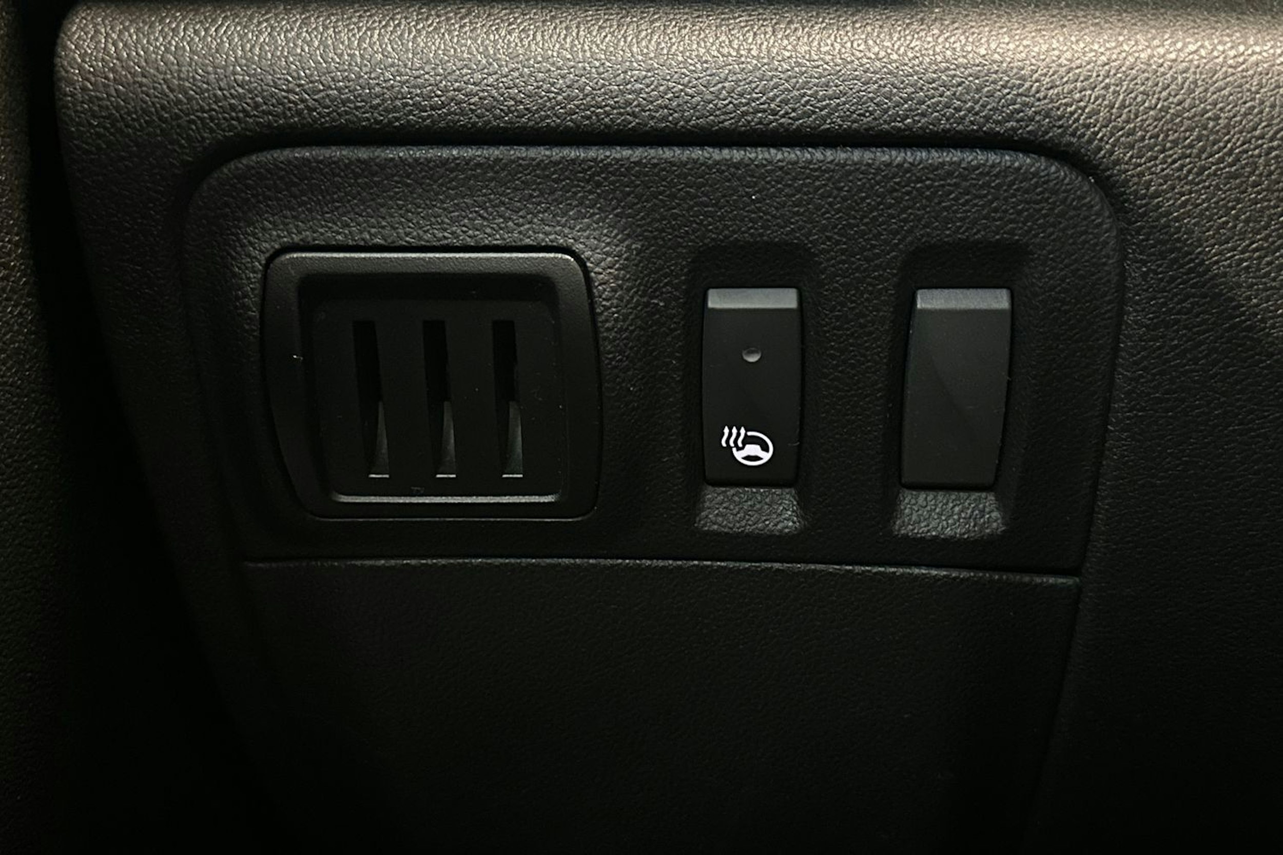 ruskea (beige) Renault Megane 2016 kuva 15.