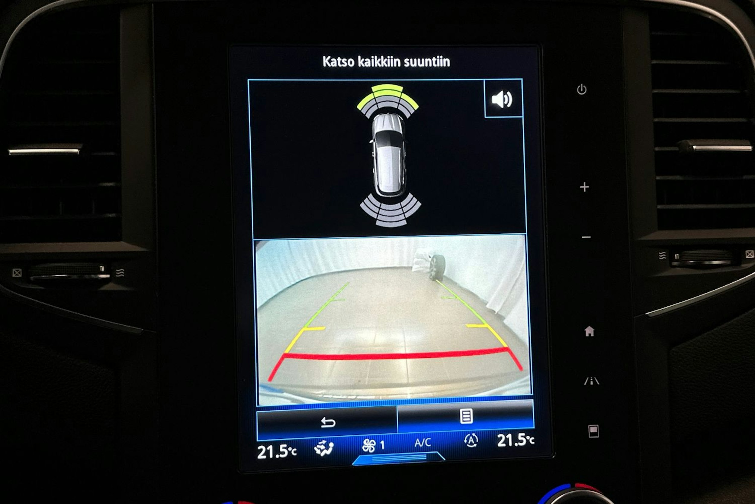 ruskea (beige) Renault Megane 2016 kuva 27.