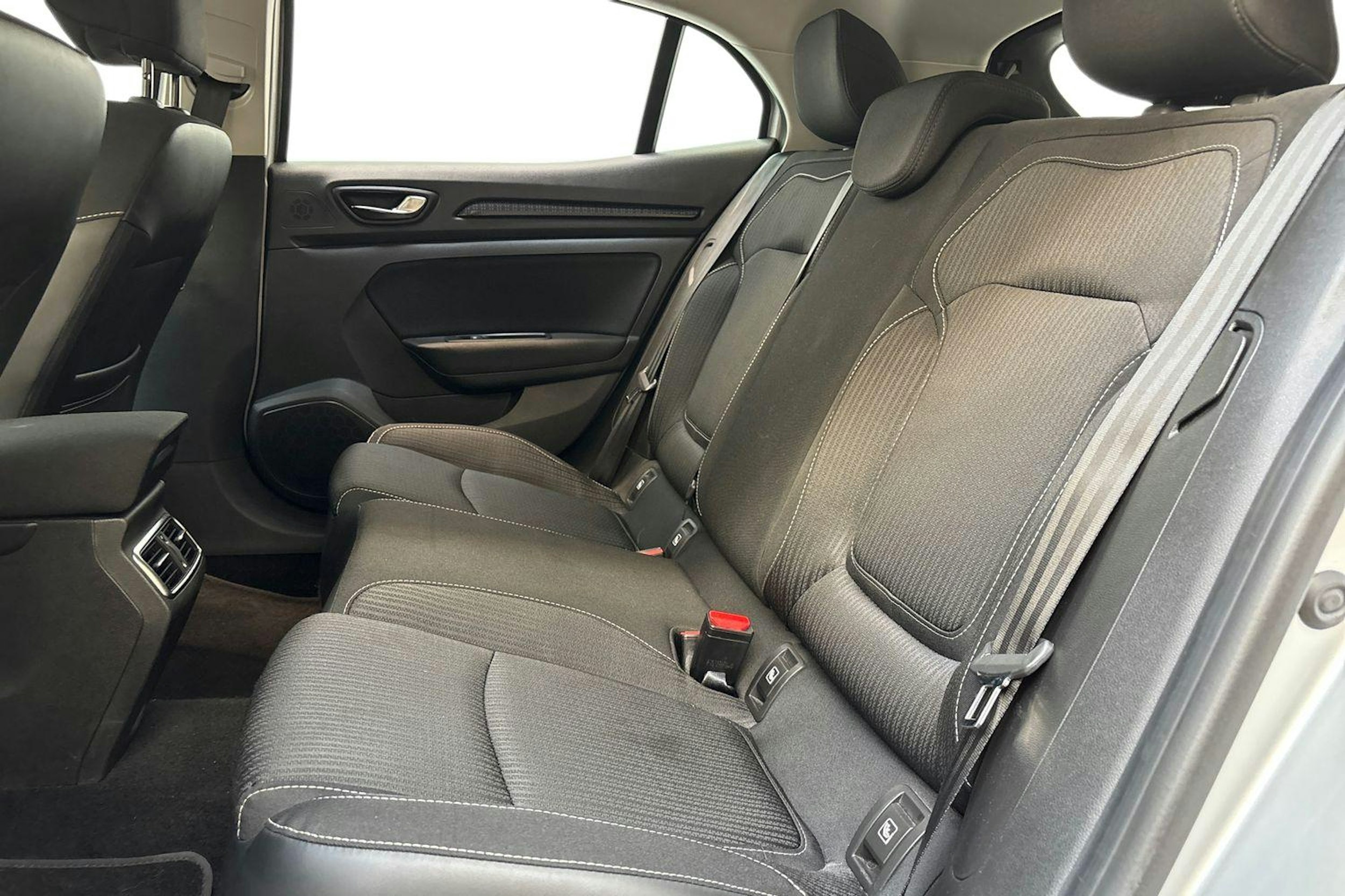 harmaa Renault Megane 2016 kuva 10.