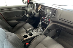 Punainen Renault MEGANE 2016 kuva 16.