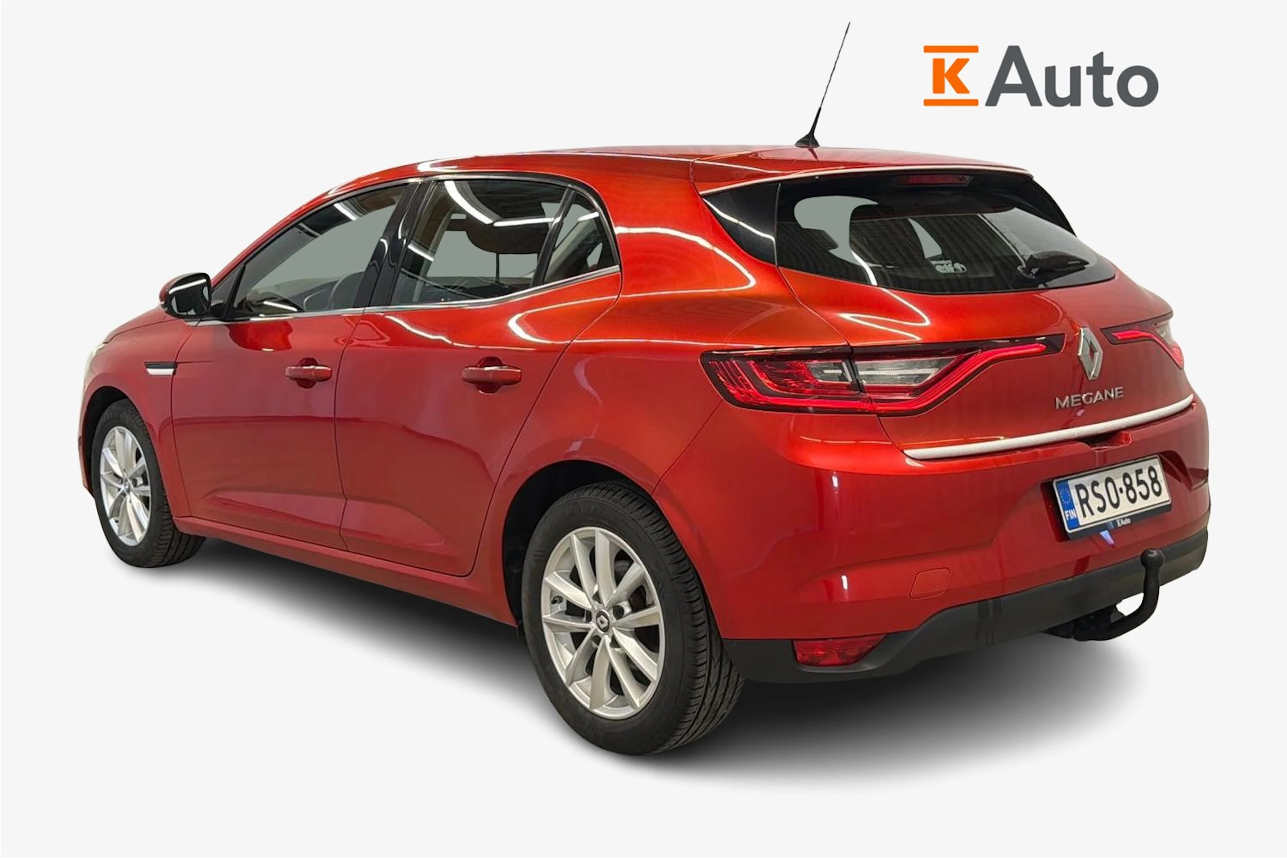 punainen Renault Megane 2016 kuva 3.