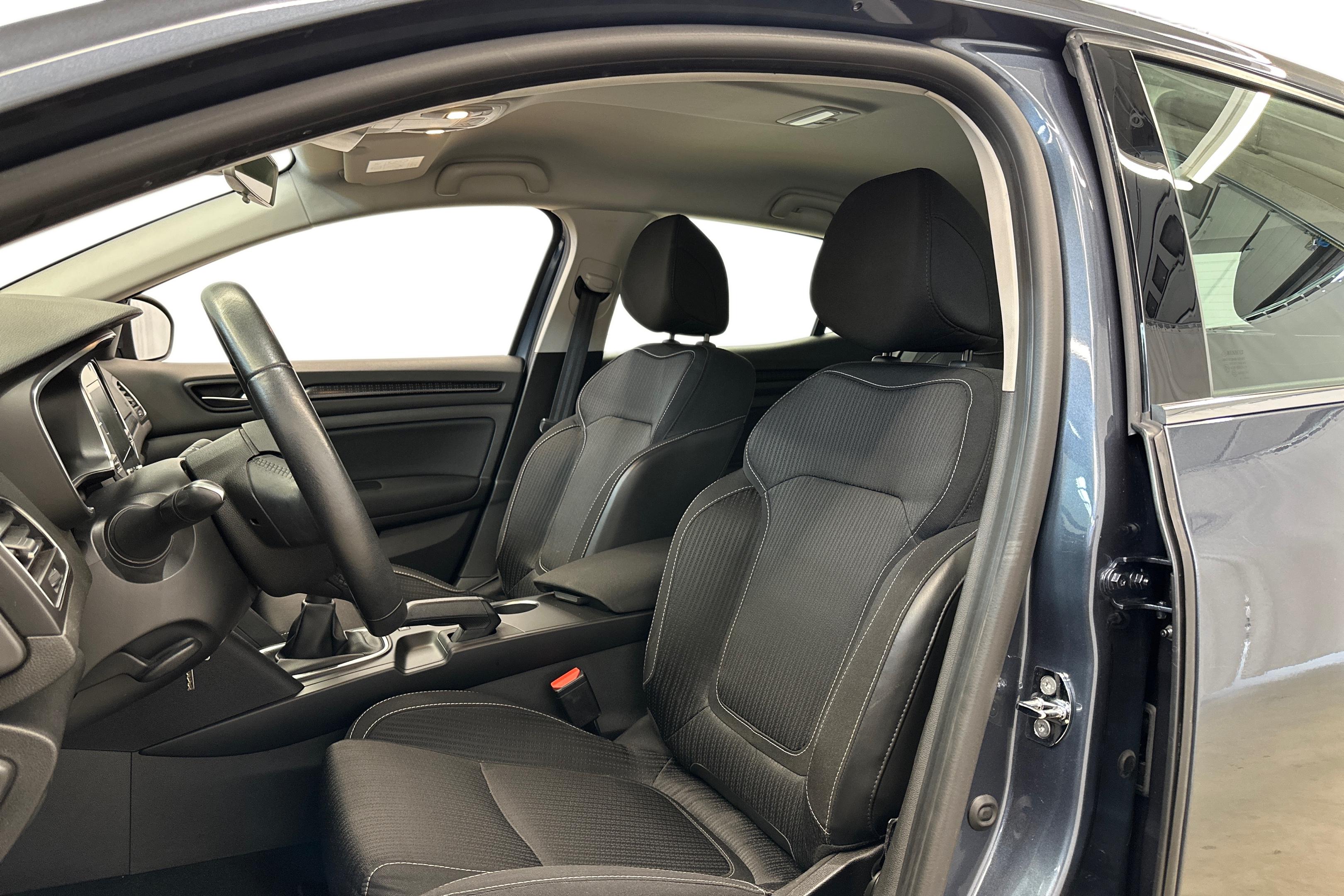 Renault Megane 2016, kuva 6/24