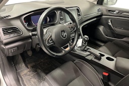 valkoinen Renault Megane 2019 kuva 3.