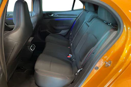 oranssi Renault Megane 2021 kuva 8.