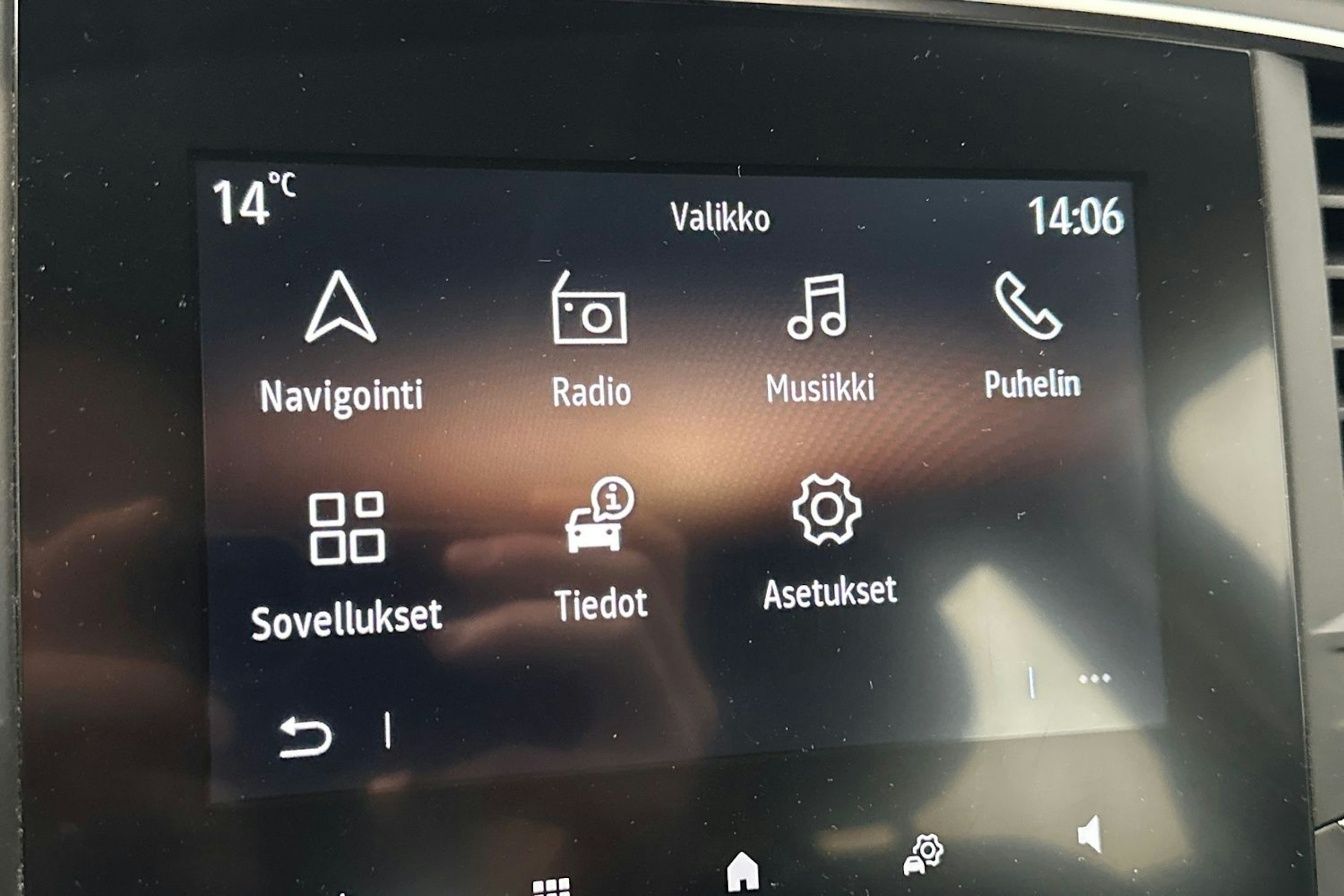 harmaa Renault Megane 2021 kuva 19.