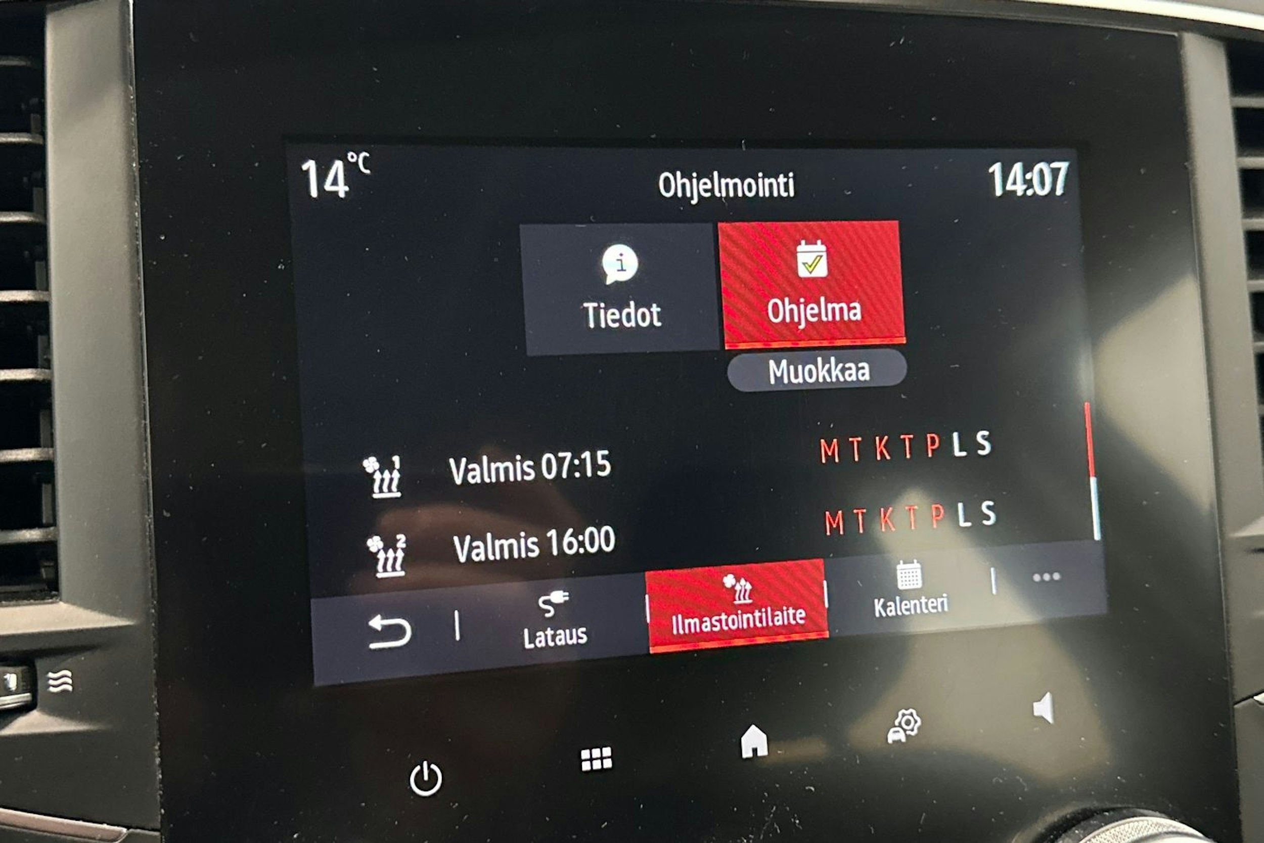 harmaa Renault Megane 2021 kuva 22.