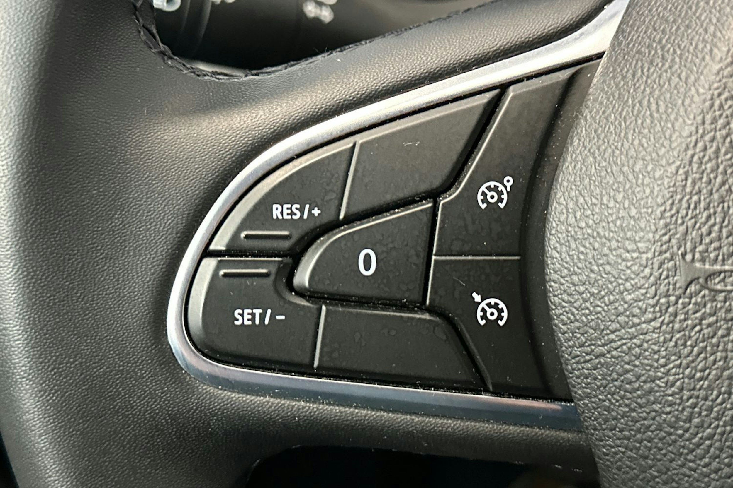 harmaa Renault Megane 2021 kuva 27.