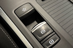 sininen Renault Megane 2021 kuva 24.