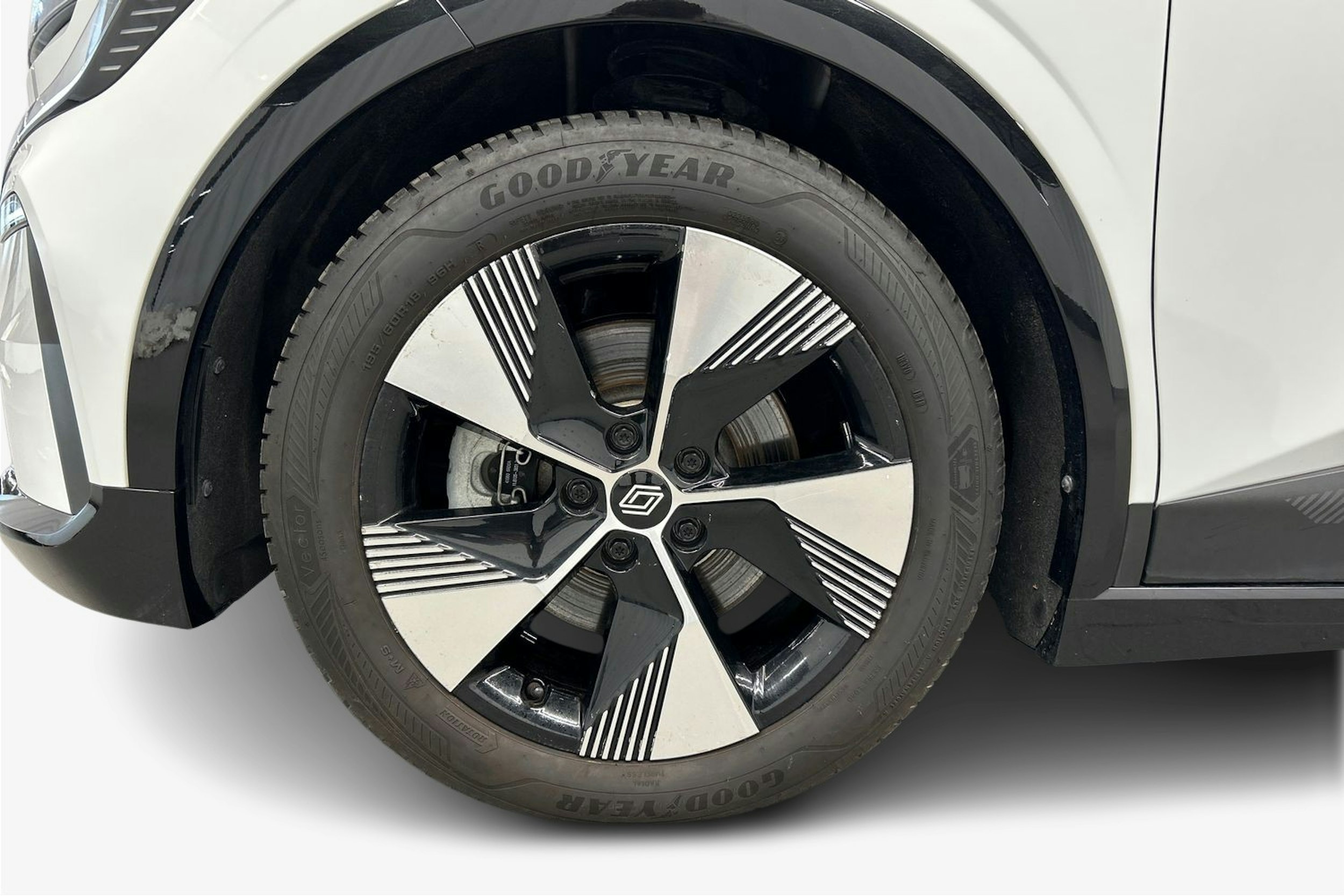 valkoinen Renault Megane 2022 kuva 11.