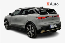 harmaa Renault Megane 2023 kuva 3.