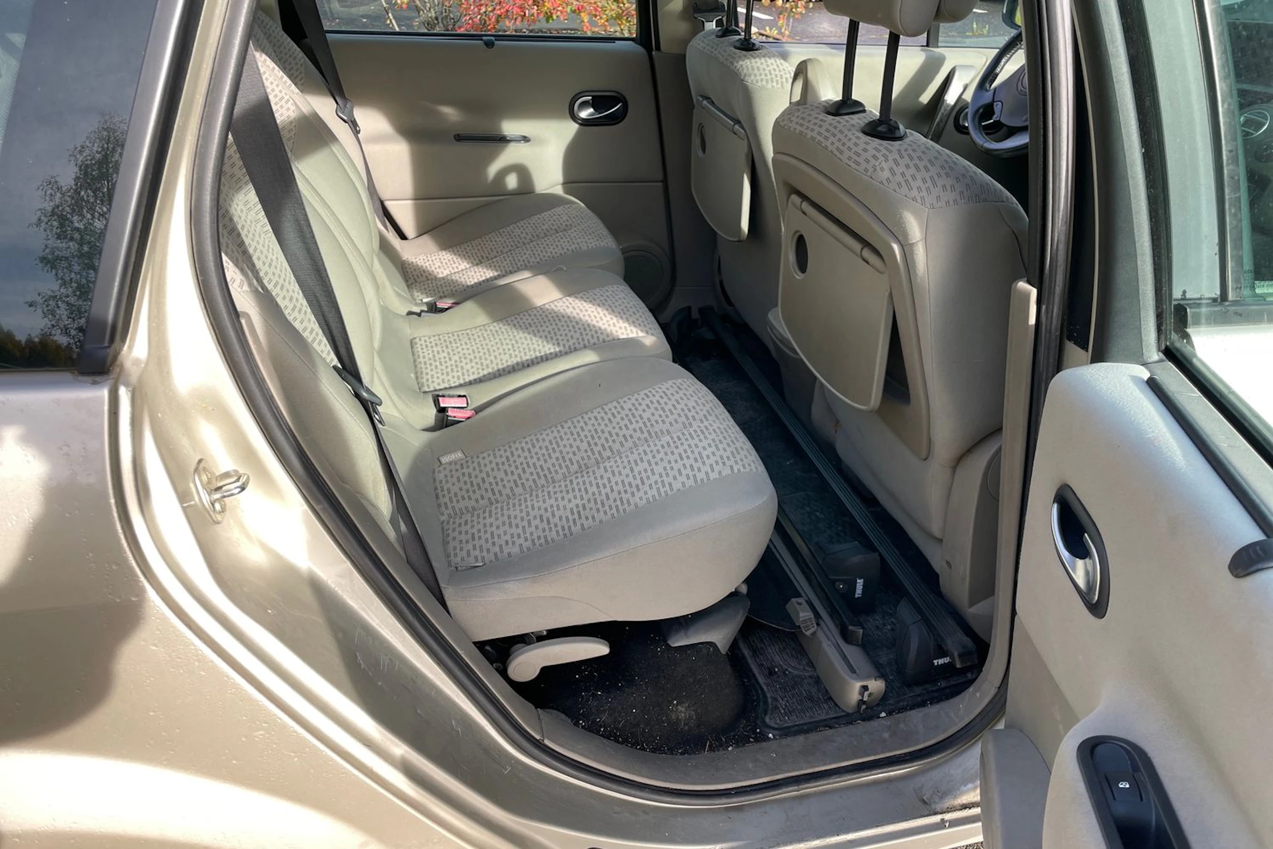 Ruskea (beige) Renault SCENIC 2006 kuva 40.
