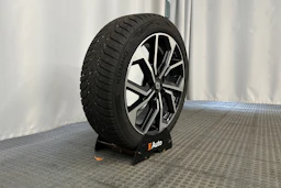 musta Renault Scenic 2024 kuva 10.