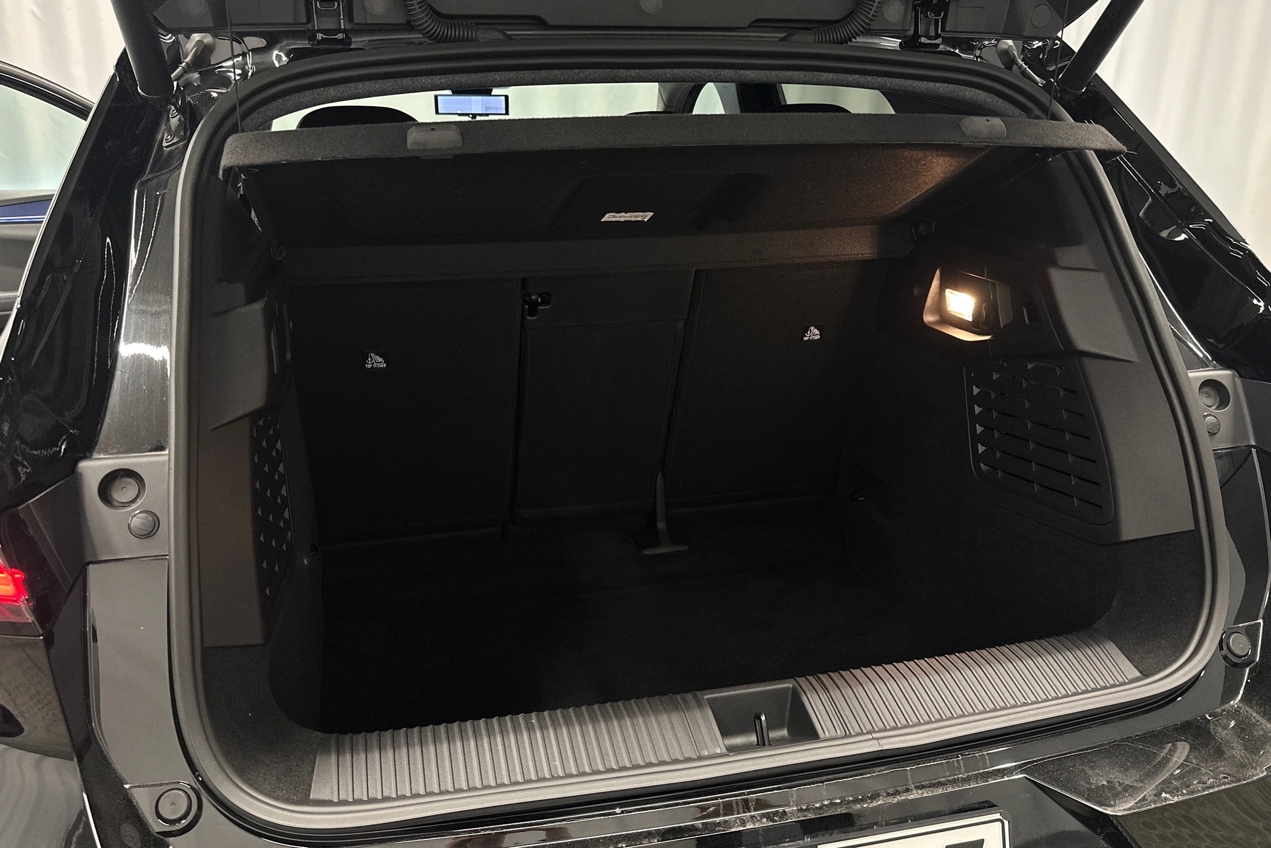 musta Renault Scenic 2024 kuva 35.