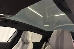 valkoinen Renault Scenic 2024 kuva 35.