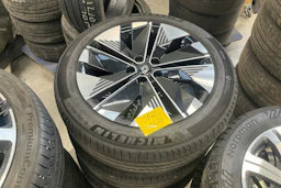 musta Renault Scenic 2025 kuva 6.