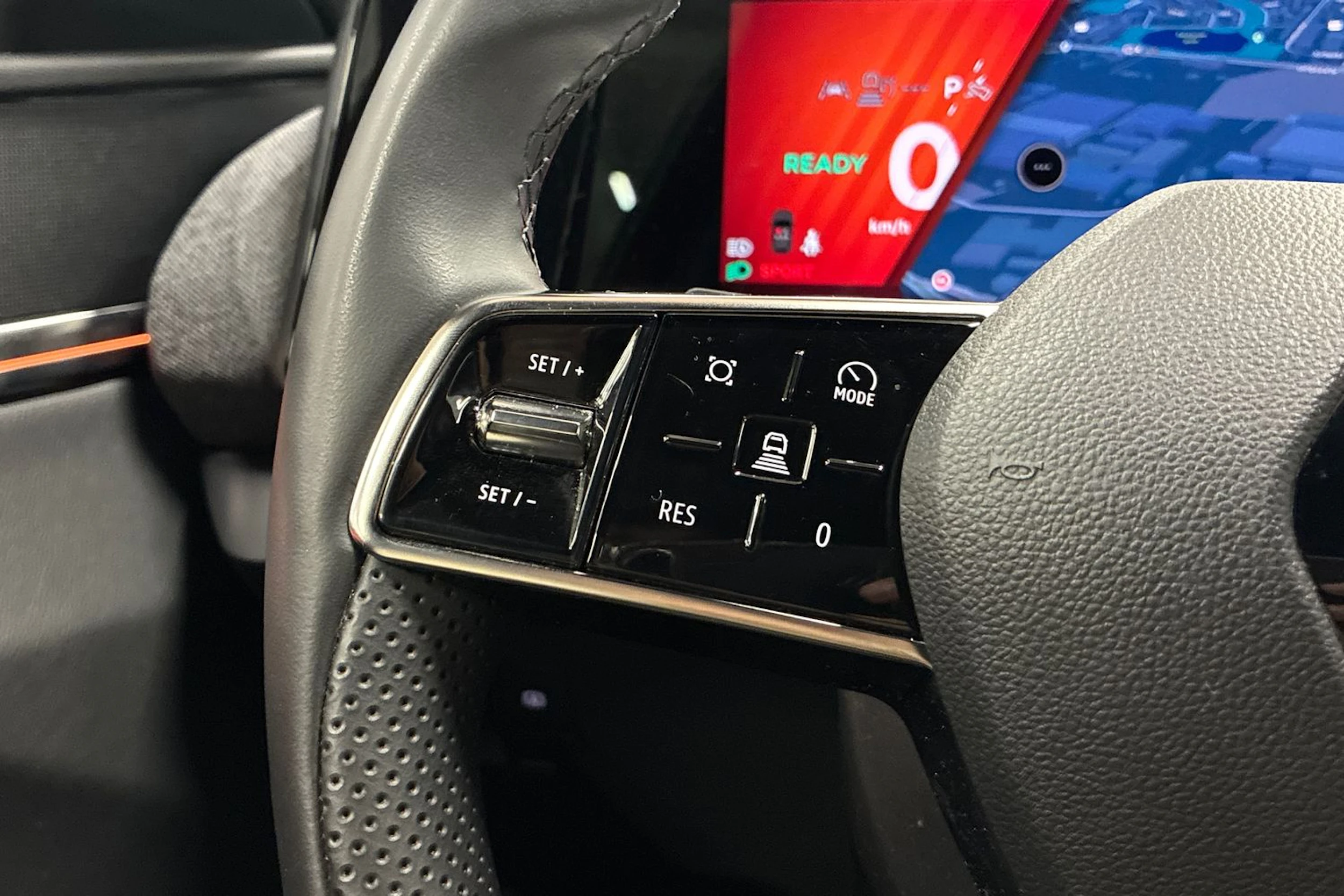 punainen Renault Scenic 2025 kuva 13.