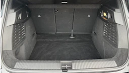 musta Renault Scenic 2026 kuva 7.