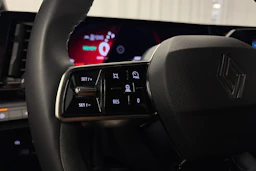 musta Renault Scenic 2026 kuva 11.