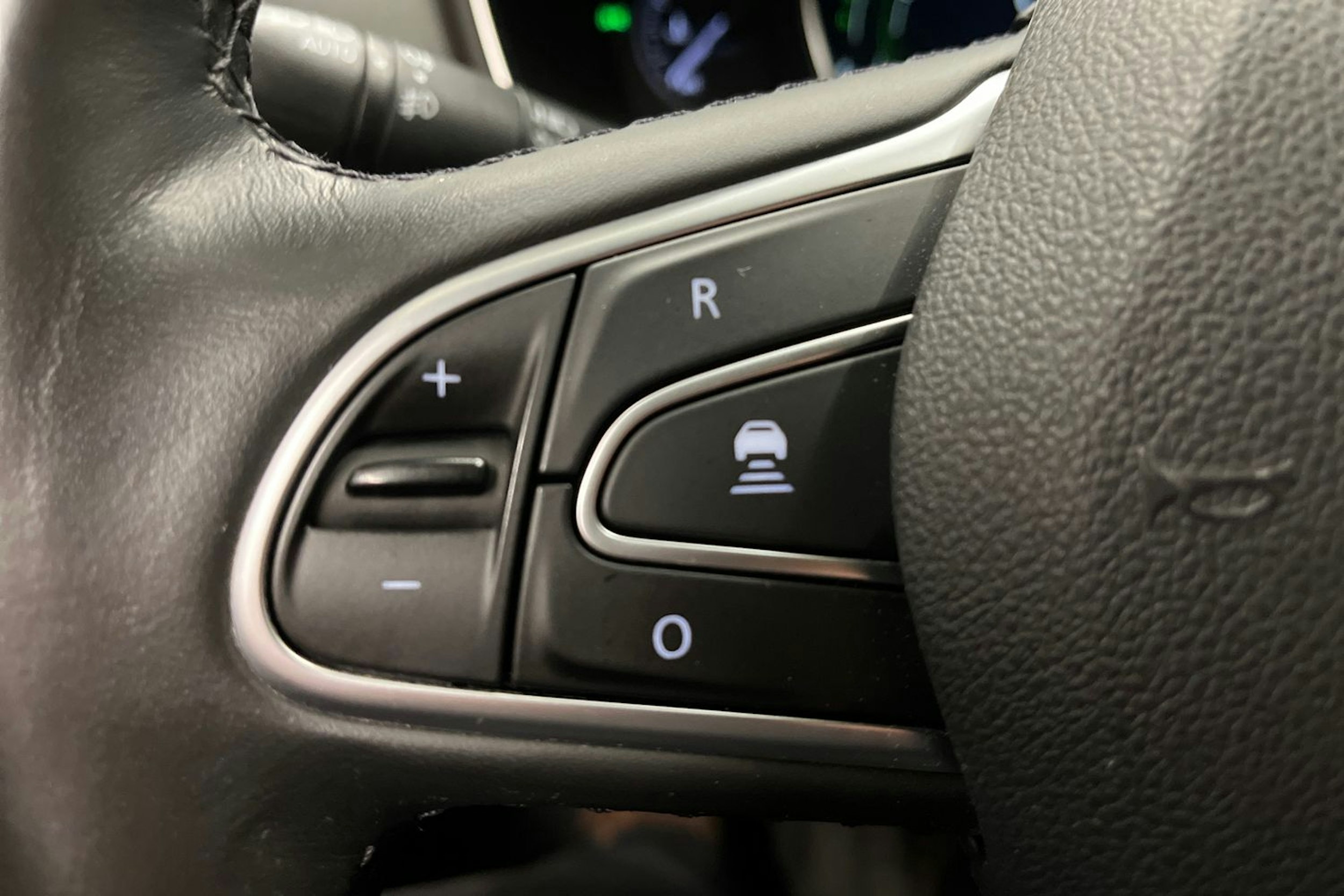 sininen Renault Talisman 2016 kuva 23.