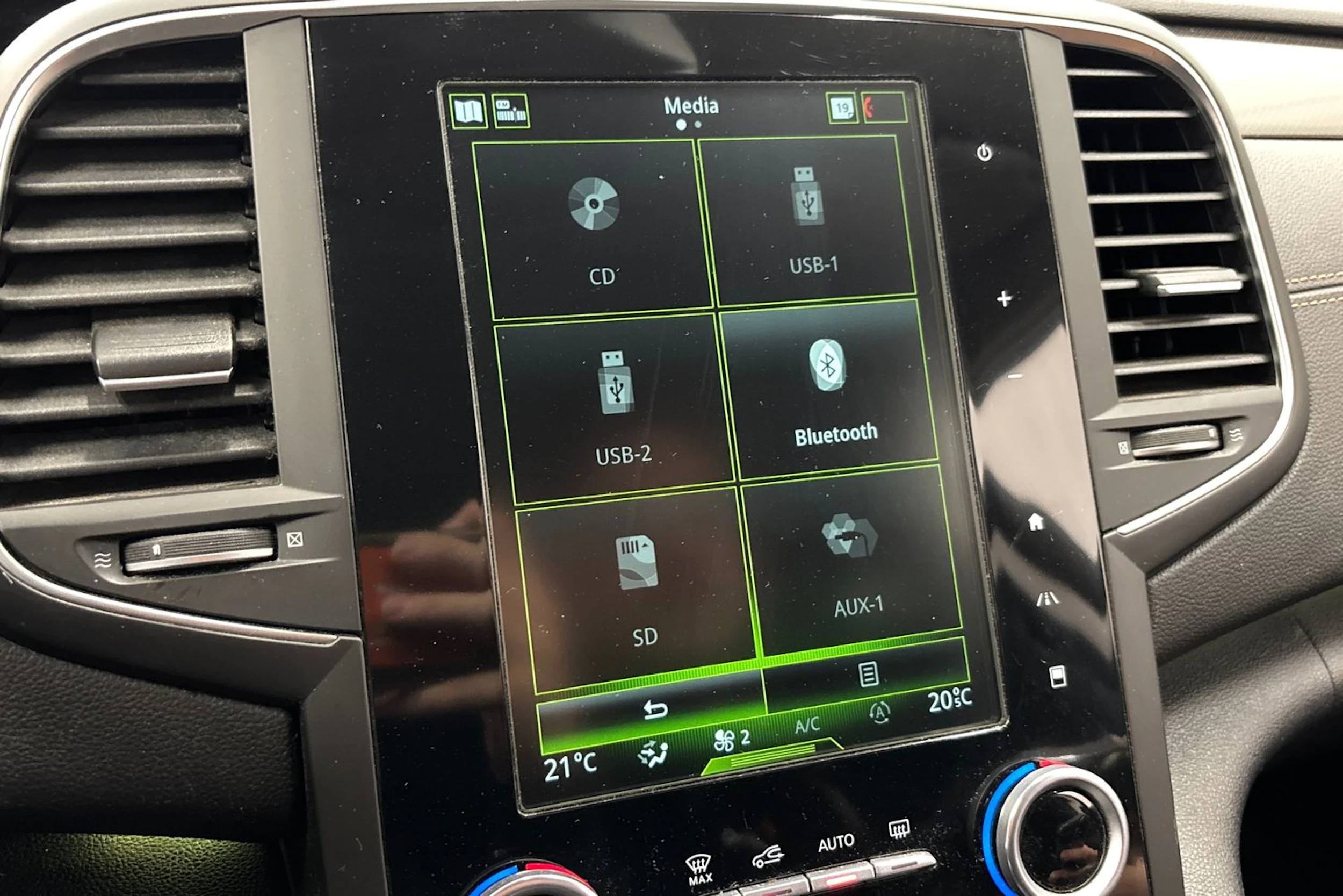 ruskea (beige) Renault Talisman 2016 kuva 23.