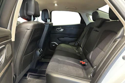 valkoinen Renault Talisman 2017 kuva 11.